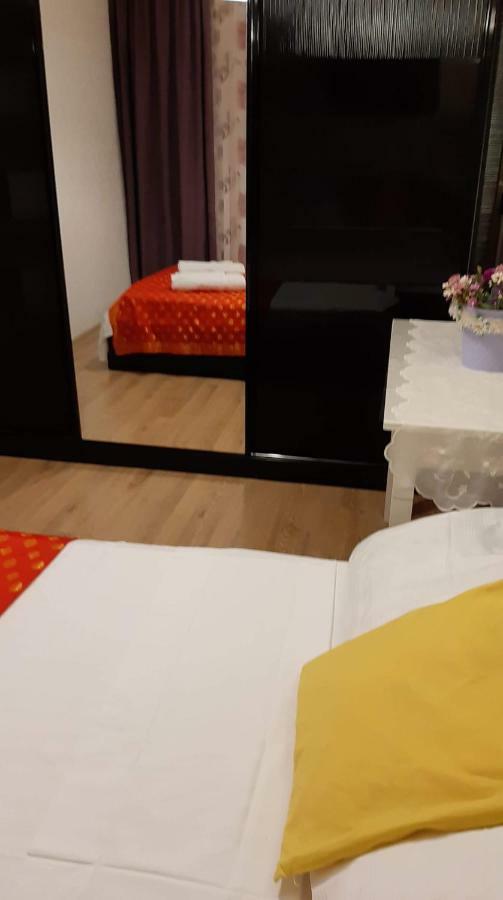 Апартаменты Newly Renovated House Тбилиси Экстерьер фото